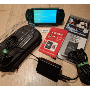 PSP 3000 metalic groen complete set 2GB