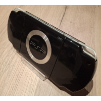 PSP 2004  Complete Set  + 32GB SD card met Topgames