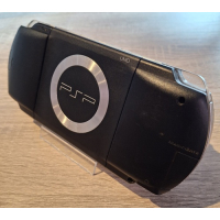 PSP 1004  Complete Set  + 32gb game card met TOP-games