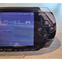 PSP 1004  Complete Set  + 32gb game card met TOP-games