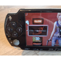 PSP 2004  Complete Set  + 8GB game card met TOP-games