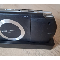 PSP 1004 zwart Complete Set  in nieuwstaat + docking