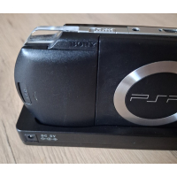 PSP 1004 zwart Complete Set  in nieuwstaat + docking