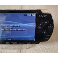 PSP 2004  zwart 10 games naar keuze op SD kaart