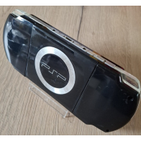 PSP 2004  zwart 10 games naar keuze op SD kaart