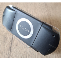 PSP 1004  zwart zeer net + 10 games naar keuze op SD kaart
