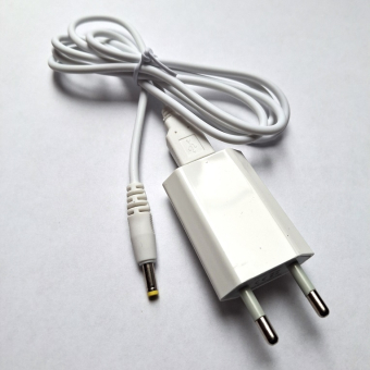 PSP oplader + laadkabel WIT