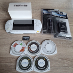 PSP 1004  wit Complete Set  + 64GB game card met TOP-games