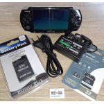 PSP 3004  Complete Set  + 32gb game card met TOP-games