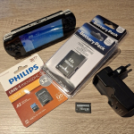 PSP 2004 zwart + autolader en 20 games 