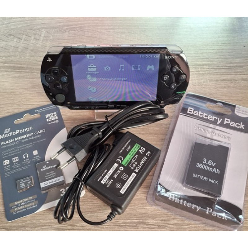 PSP 1004  Complete Set  + 32gb game card met TOP-games