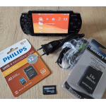 PSP 2004  zwart 10 games naar keuze op SD kaart
