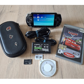 PSP 3004 | Complete Set | Nette staat | FIFA + Disney Pixar Cars